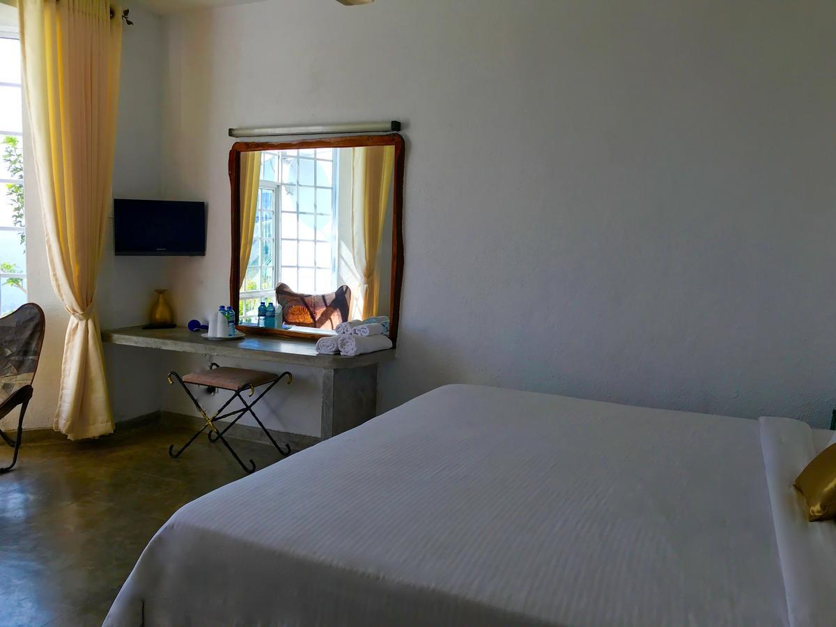 Club Lespri Otel Palle Deltota Dış mekan fotoğraf